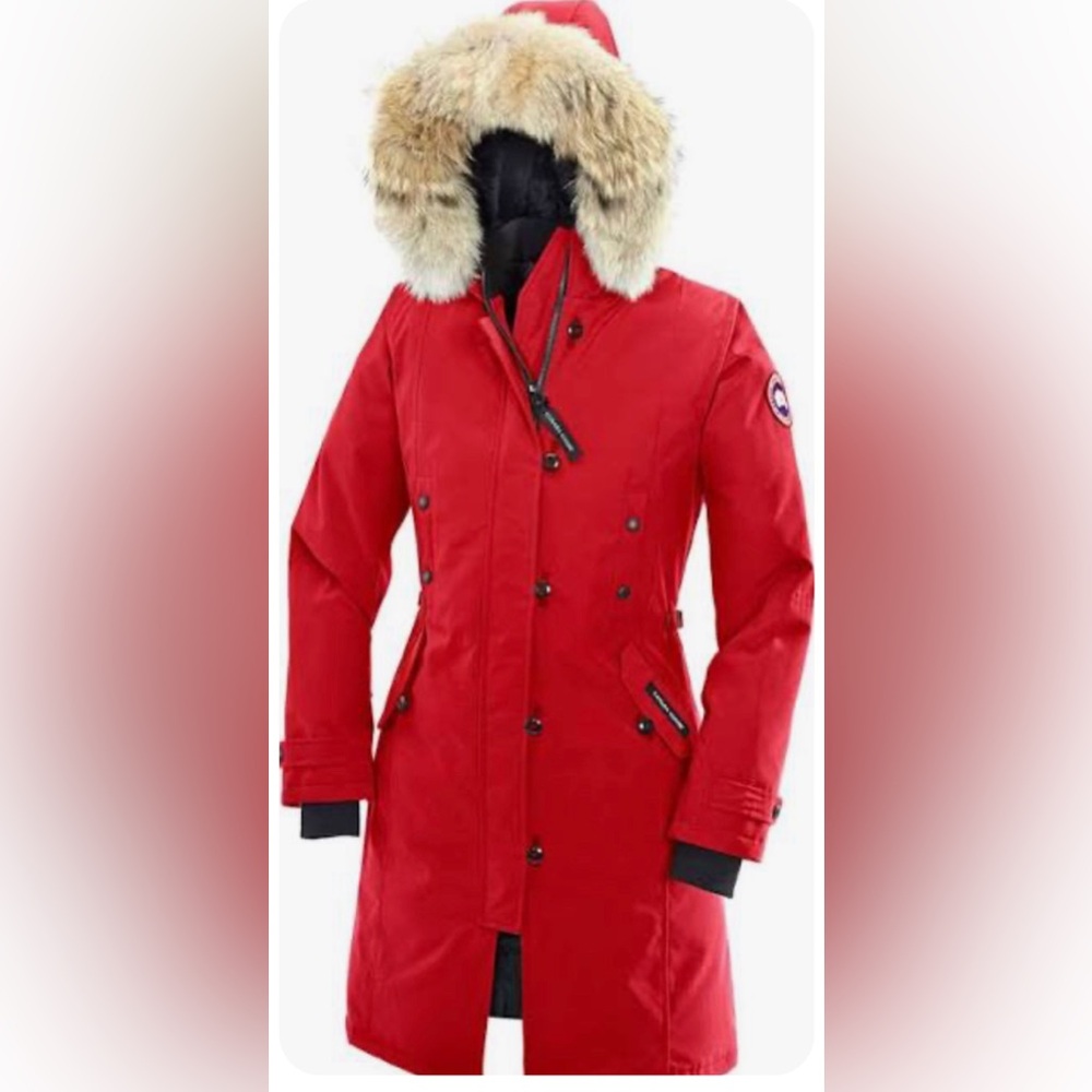 CANADA GOOSE Red Women's Kensington Parka Winter Coat with Fur Hood